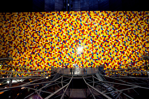 Frontalansicht von The Wall