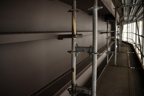 Außenwand des Gasometers mit Gerüst